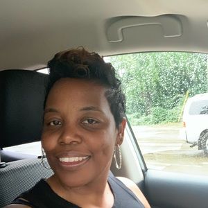 Meet your Posher, Latoya